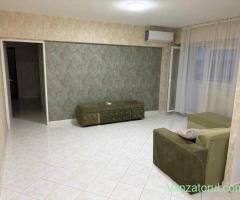 Închiriez apartament 3 camere, mobilat, Șoseaua Colentina, foarte luminos, în zonă liniștită