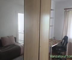 1 cam baie bucatarie balcon etaj 3 zona Complex Studentesc