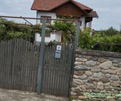 Casa 390mp si una de 100mp de vanzare langa Tg-Jiu
