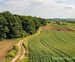 Vand teren agricol