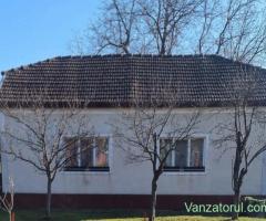 Casă in centrul comunei