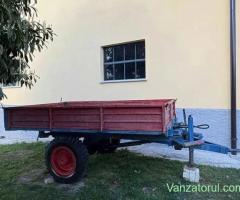 remorcă basculabilă
