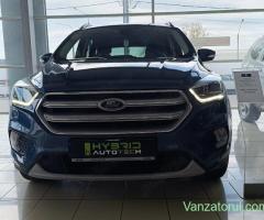 Ford Kuga benzina