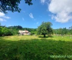 Vând teren în Vladesti, Argeș