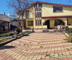 Casa individuala de vanzare