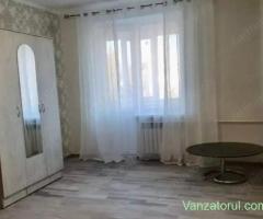 De inchiriat apartament cu o camera in zona Complexului Studentesc