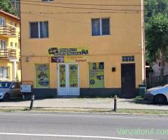Schimb casa in Busteni cu ap 3 camere litoral