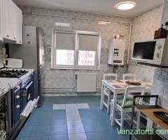 Închiriere apartament 3camere decomandat mobilat modern.