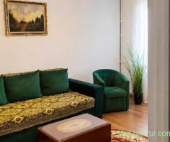 Închiriez apartament 3 camere Șos. Alexandriei Aleea Posada etaj 2-4 pret-410