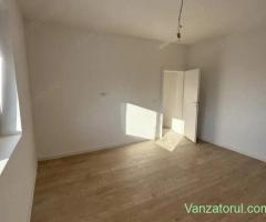 Apartament 3 camere decomandat 46 mp curte proprie 2 locuri de parcare Zona Calea Urseni