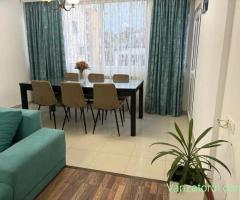Apartament 3 camere de inchiriat in zona Lipovei