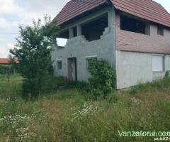 Casă în Rachiți , Gorj