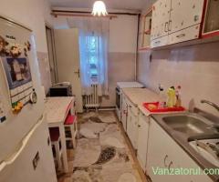 Apartament 3 camere confort 1 semidecomandat etaj 3 Girocului langa Parcul Padurice