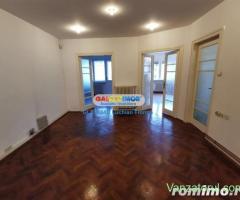 Apartament 3 camere, decomandat, boxa I Occidentului