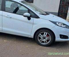 Vand Ford fiesta