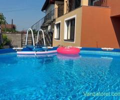 Inchiriez apartament