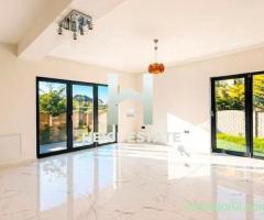Casa moderna cu 4 camere plus mansarda in Dumbravita pozitionare TOP