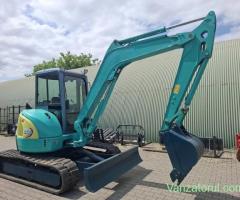 Excavator folosit YANMAR VIO 50 cu cabina