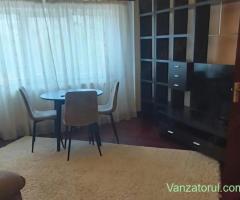 Apartament de inchiriat 3 camere 2 băi zona biserica Sf.Apostol Andrei