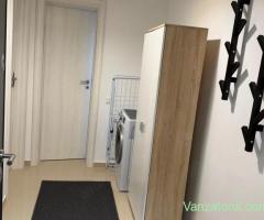 Inchiriez Apartament Militari Resident