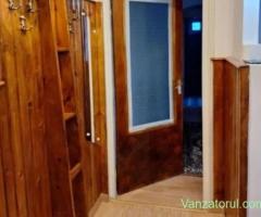 Inchiriez apartament