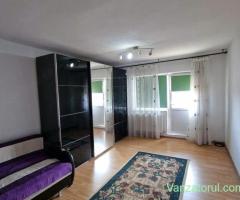 APARTAMENT 2 CAMERE: decomandat, confort 1, renovat 2026