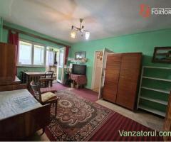 Apartament cu 4 camere, etaj 5/8, zona Micalaca