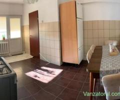 Vand apartament 5 camere cu scara interioara in Deva, etaj 4 si 5, acoperit cu pod si tigla,
