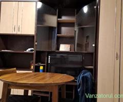Vand apartament 2 camere zona Teleajen