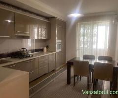 Va propunem spre inchiriere un apartament cu 2 camere situat in zona 13 Septembrie.
