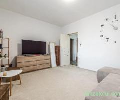 Apartament cu 1 cameră, balcon închis și boxă pe str. Carol Davila