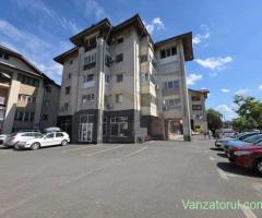 Spațiu comercial 110 mp, parter, vitrină, vizibilitate DN1, Otopeni