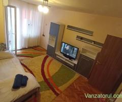 Proprietar inchiriez apartament cu o camera, Calea Circumvalatiunii 29, etaj2, fara comision