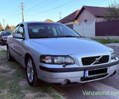 Volvo S60 D5 || 2.4 diesel 130cp || 06.2004 || Interior de piele || Carlig de remorcare || Xenon ||