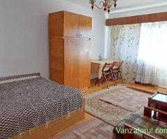 Ap de inchiriat cu 2 camere, zona Printul Turcesc