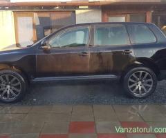 Vand sau schimb Vw Touareg 2.5 diesel