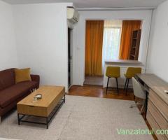Proprietar inchiriez ap 1 cameră, 36 mp, Circumvalațiunii, etaj 1, mobilat, 350