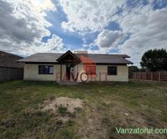 COMISION 0 | Individuala | 4 camere | 860 mp teren | Pozitie excelenta