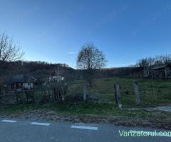 Teren intravilan de vanzare