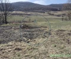 Teren intravilan de vânzare – deschidere mare la drum național! Viile Teci