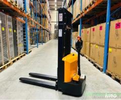 Transpalet electric cu catarg Liză electrică RTE PS2500, 1.500 kg, ridicare 2,5 m