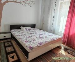 Vând apartament