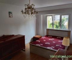 Inchiriez apartament 3 camere(82mp) strada Carpatilor 8 Brasov