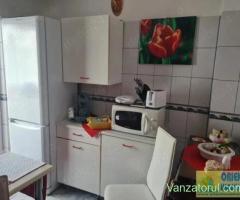 Inel 1, de vanzare apartament 3 camere, decomandat