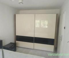 De vânzare apartament cu 3 camere mobilat și utilat