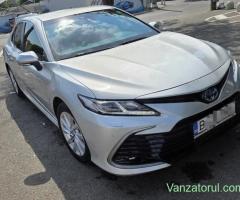 Toyota Camry 2.5 hybrid 2022