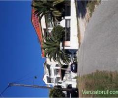 Apartament 3 camere la curte