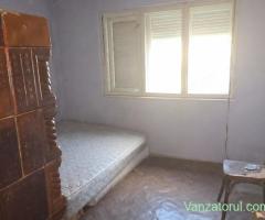 Vand apartament cu 3 camere in Suciu de Sus