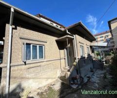 Casă +Teren Rm. Vâlcea str. N. Bălcescu