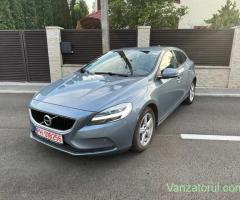 Volvo V40 - 2.0 diesel - 11 2017 - facelift